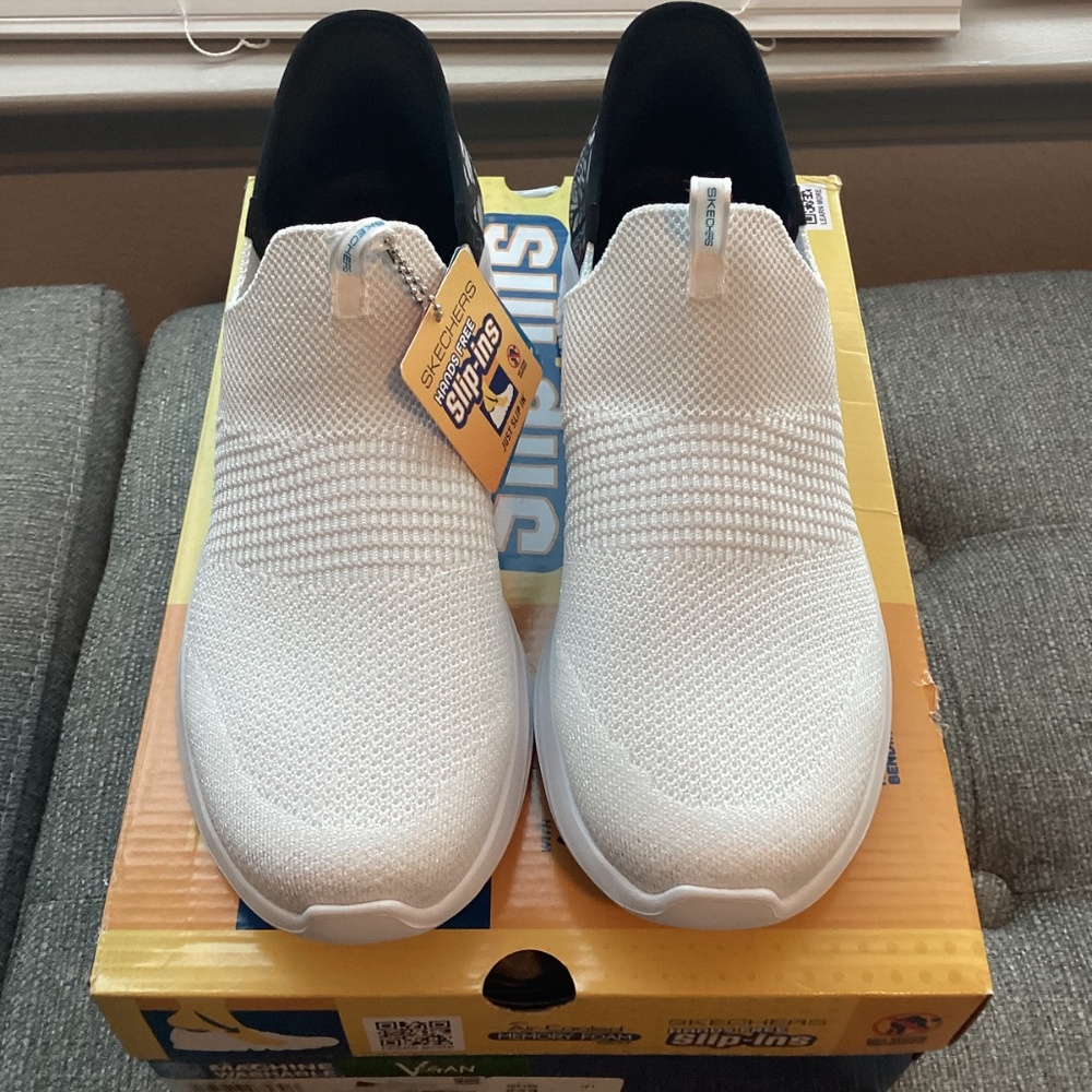 Skechers Women's Slip-Ins: Ultra Flex 3.0 - Full Flight Casual Sneakers, 9.5 - Picture 10 of 10